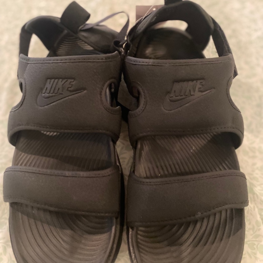 Nike waterproof sandals